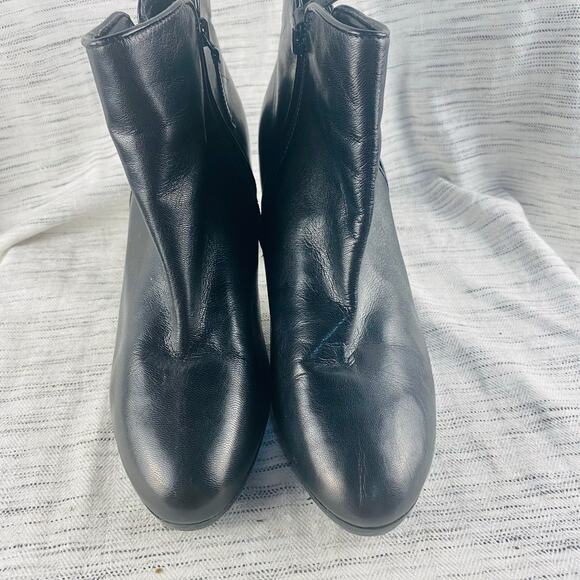Lauren Ralph Lauren Marcy Black Leather Heeled Ankle‎ Boots Size 8.5B - Picture 3 of 10